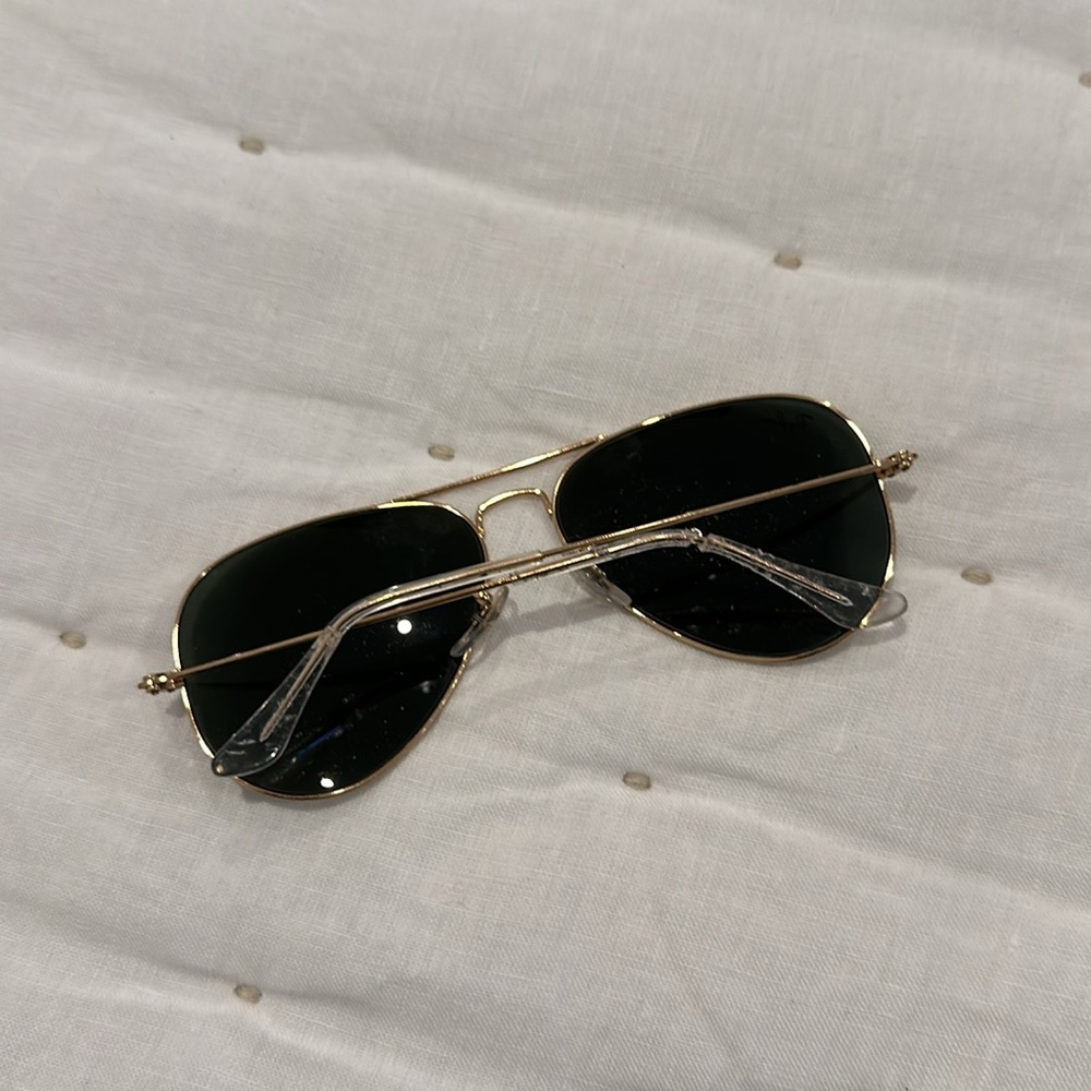 Aviator Raybans - Picture 2 of 4